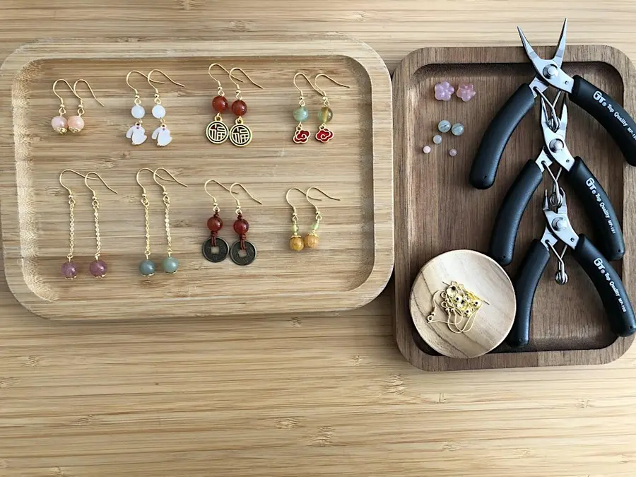 Beaded Earrings Workshop