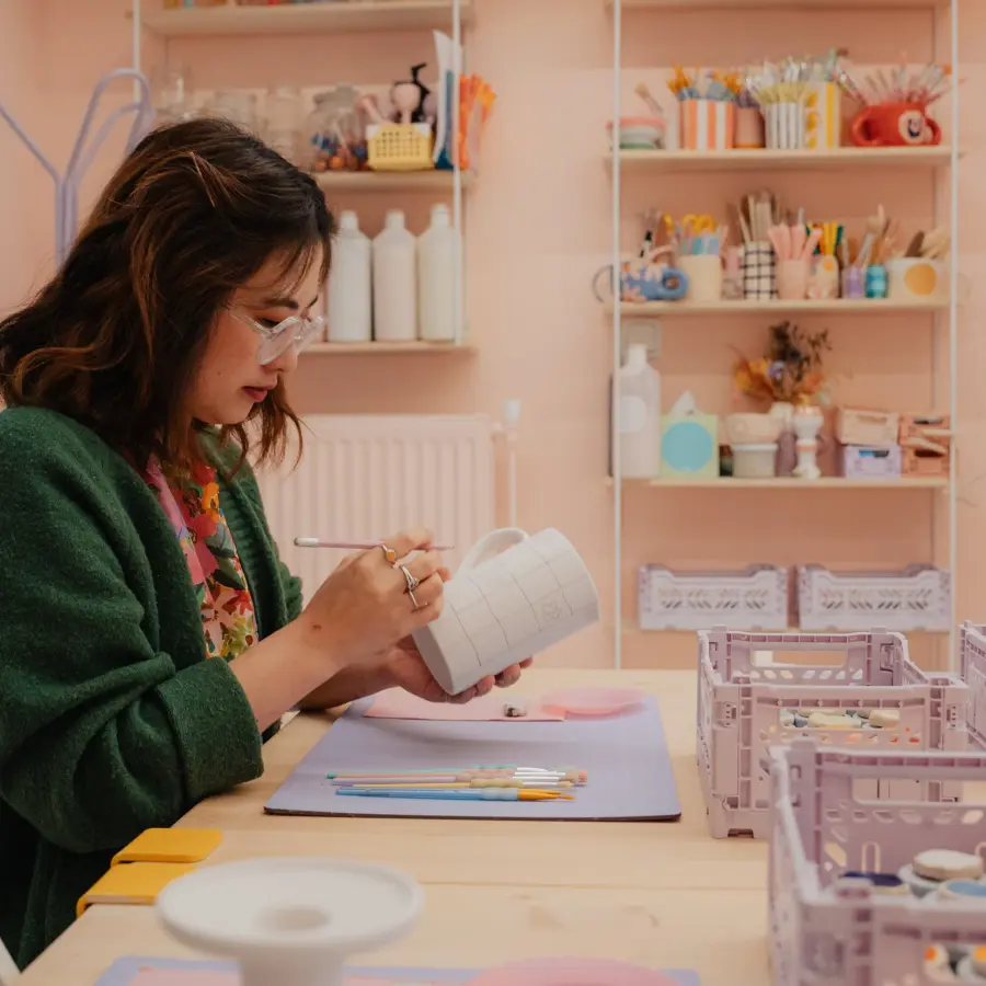 ceramic painting workshop