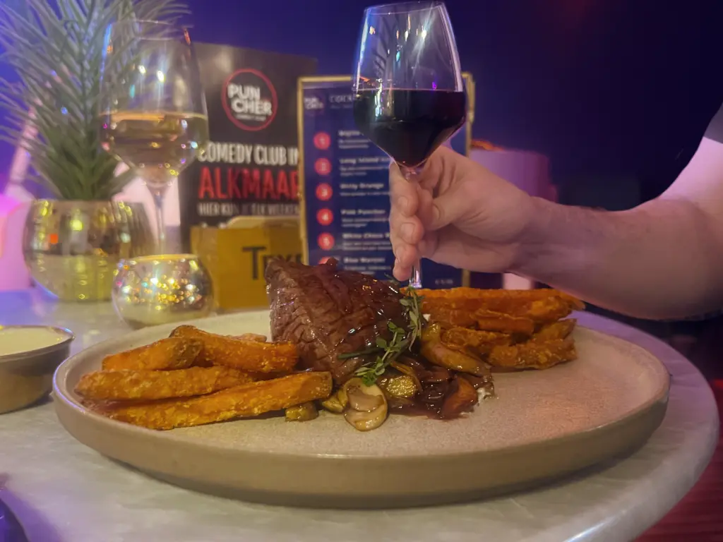 Comedy Diner (3-course+comedy show)