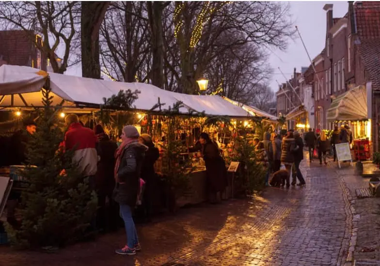 Dickens Wintermarkt in the historic town of Veere