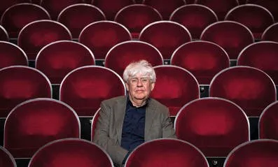 Geert Mak - A clear theatre lecture about the current situation in the world