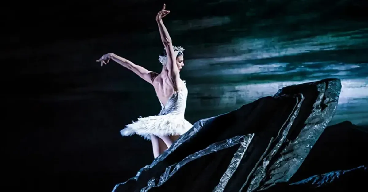 Swan Lake — Royal Ballet & Opera