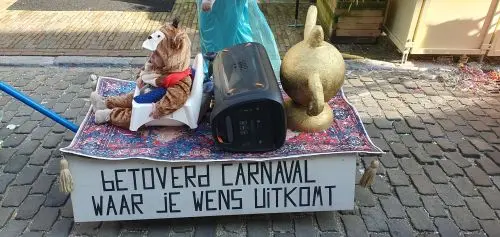Jeugdoptocht Grave