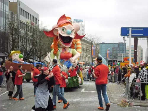 Lampegatse optocht - Grote Optocht Eindhoven