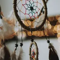 Make your own dreamcatcher (6+)