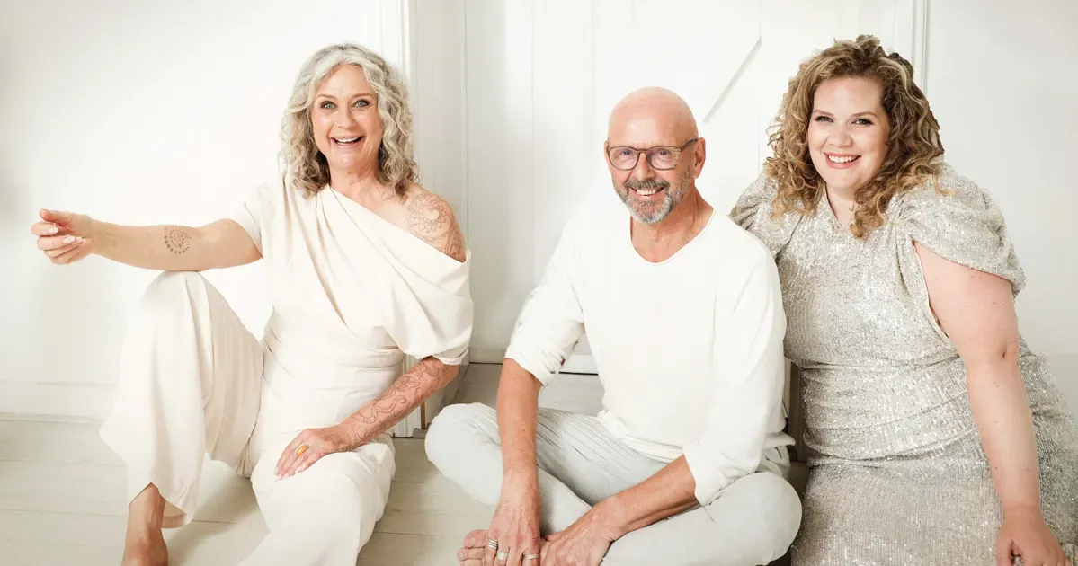 Mindfulness in Concert – The Power of NOW — Jan Kuiper, Yvonne de Hoop and Iris Kroes
