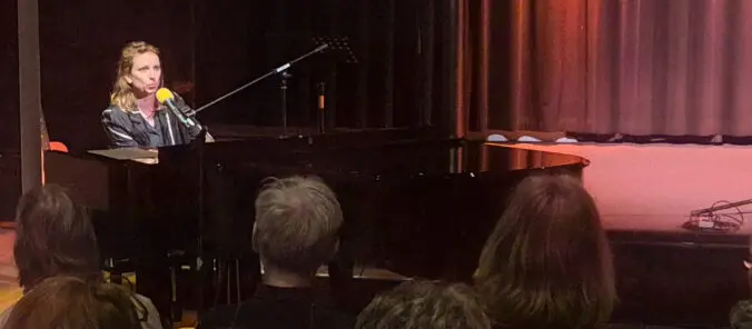 Open Stage