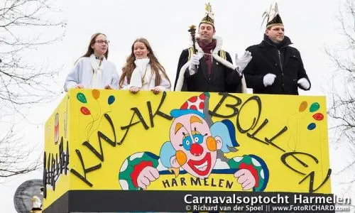Parade through Kwakbollenpoel - Parade Harmelen