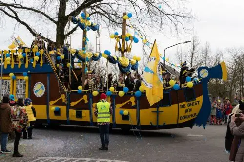 Houtakker Parade