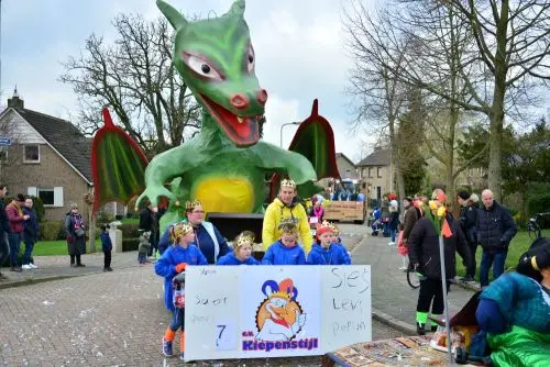Parade Macharen