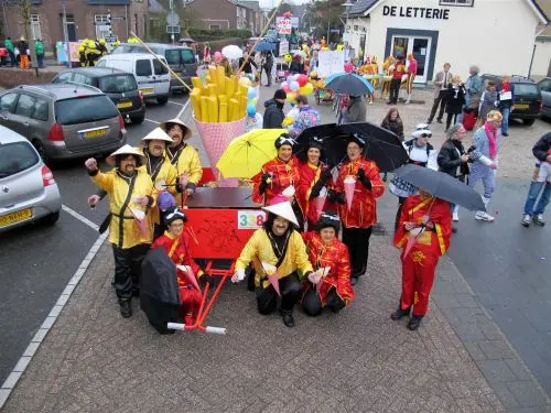 Optocht Millingen aan de Rijn