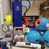Pop-up Playing with Robots
