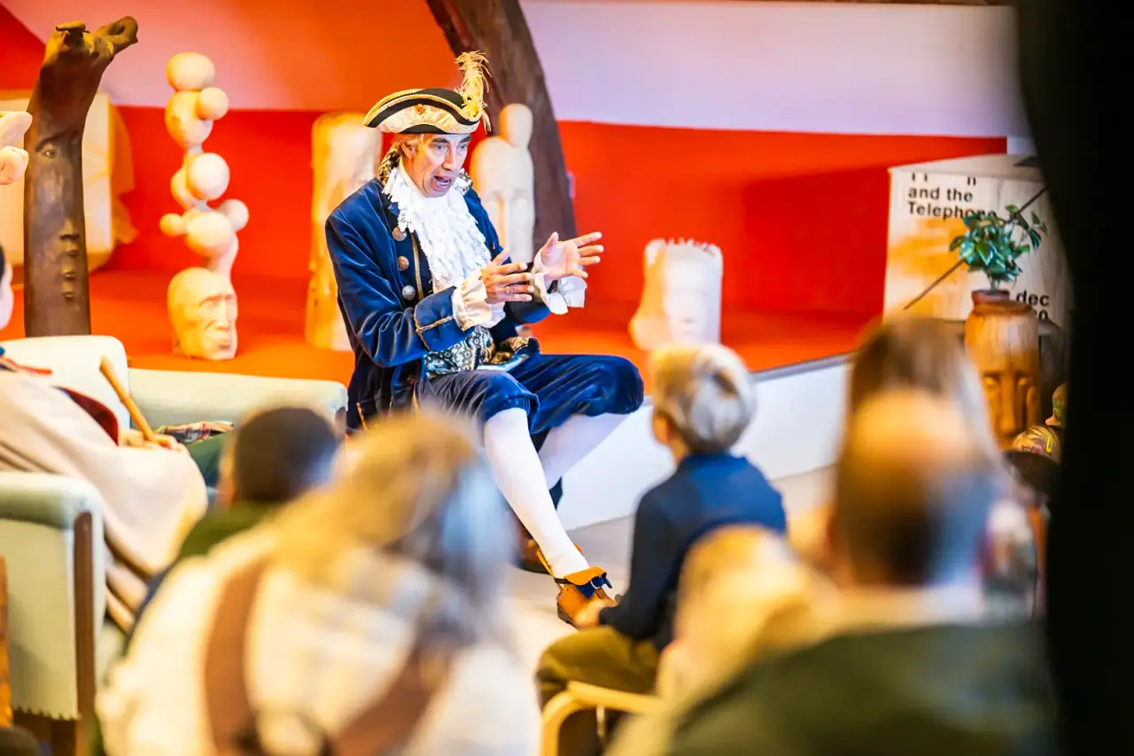 Fairy Tale Walk Stan de Verhalenman 4+ — The Chinese Nightingale 4+ | Wondersteboven Festival