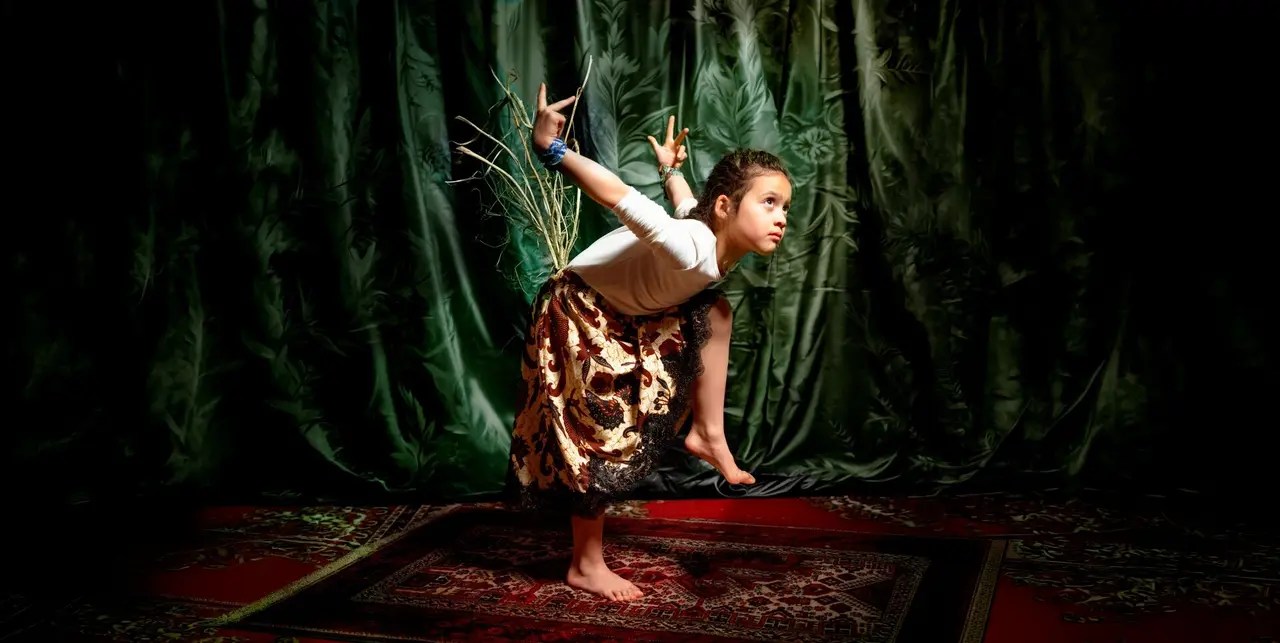 Studio Figur & Dawn Collective