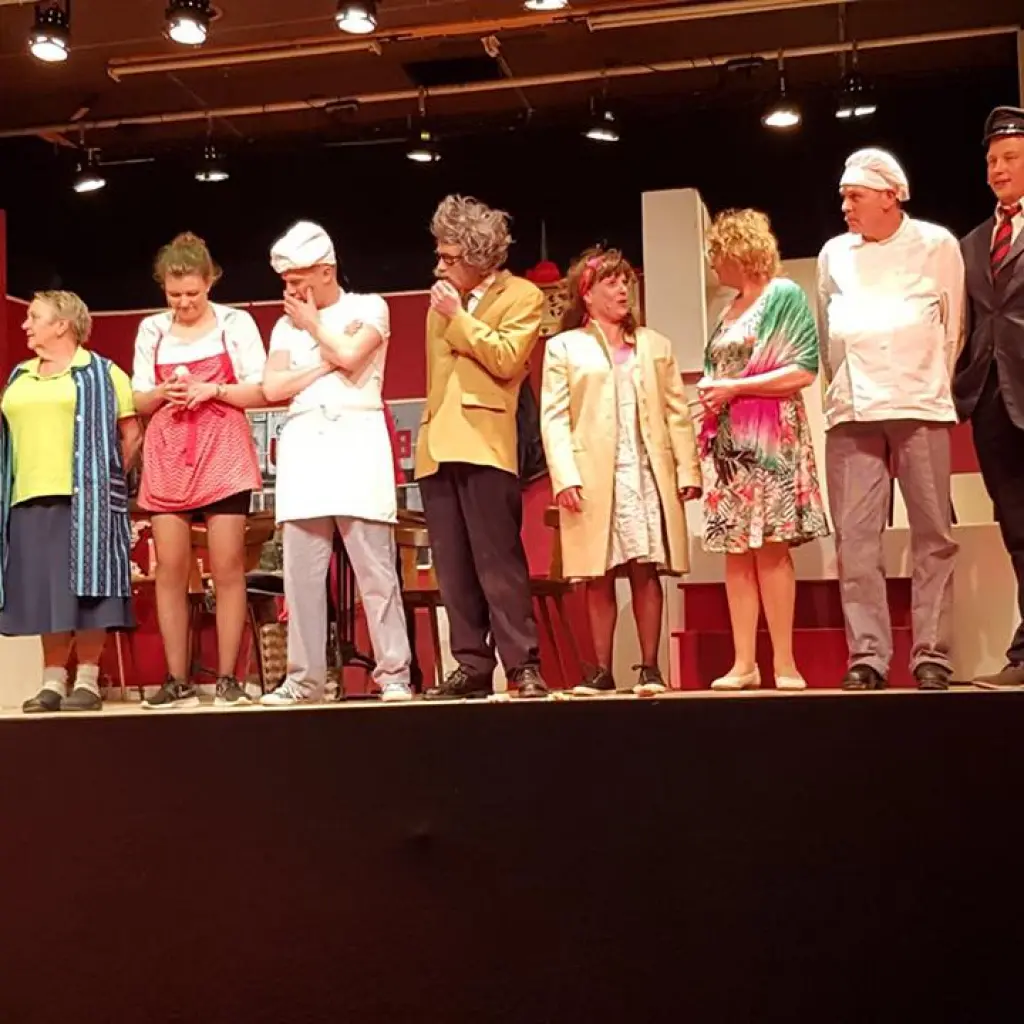 Theatre performance "Ons Genoegen"