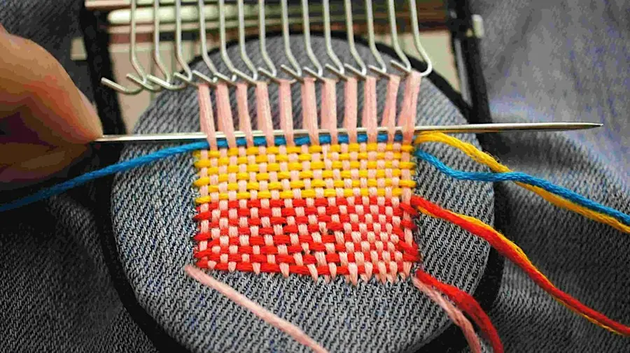 Upcycle workshop visible mending with Textiel Atelier Katendrecht