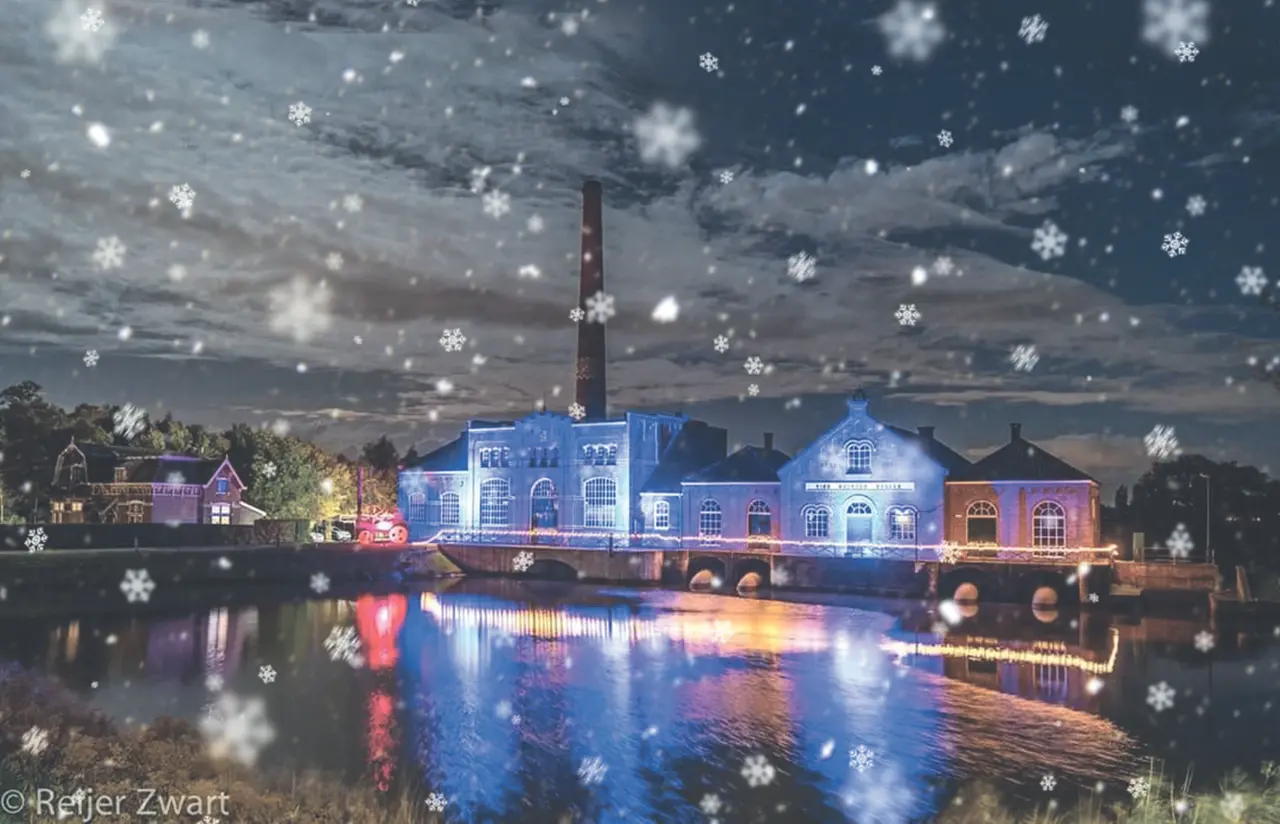 Winter Steam during the Christmas Holidays