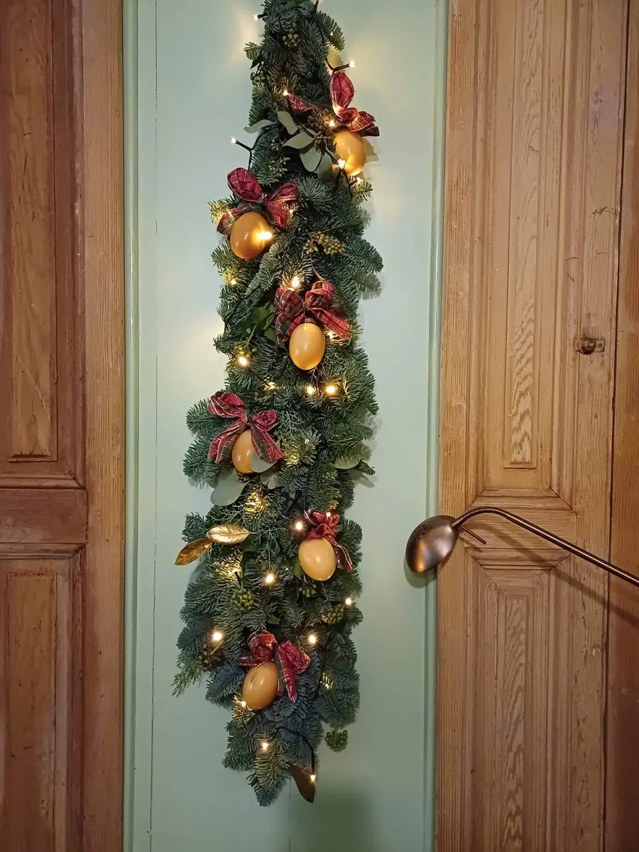 Christmas Garland Workshop