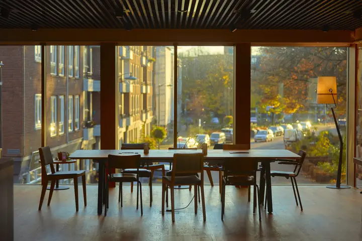 The foyer of Focus Filmtheater Arnhem, with space for drinks before or after a film