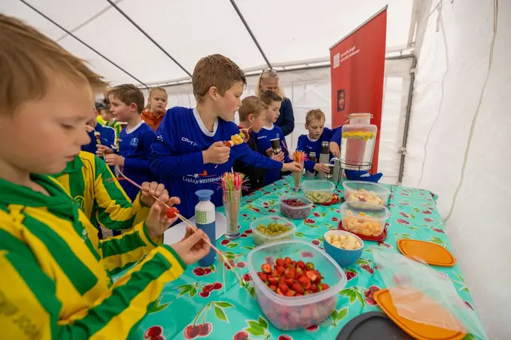 The clubhouse canteen at Sportpark De Swadde at the opening of its healthy-canteen certificate.