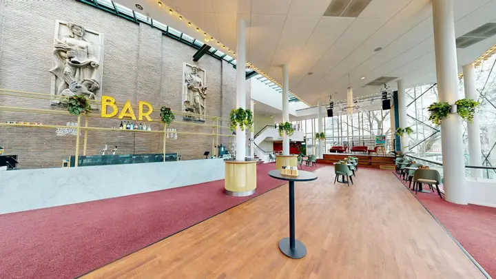 The upper foyer of Stadsgehoorzaal Vlaardingen
