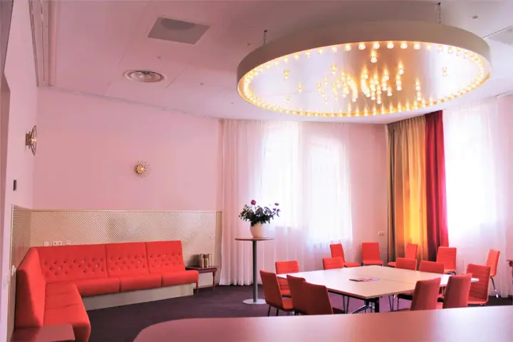 The Speedbooks Salon at Theater Sneek, a smaller room for lectures and workshops.