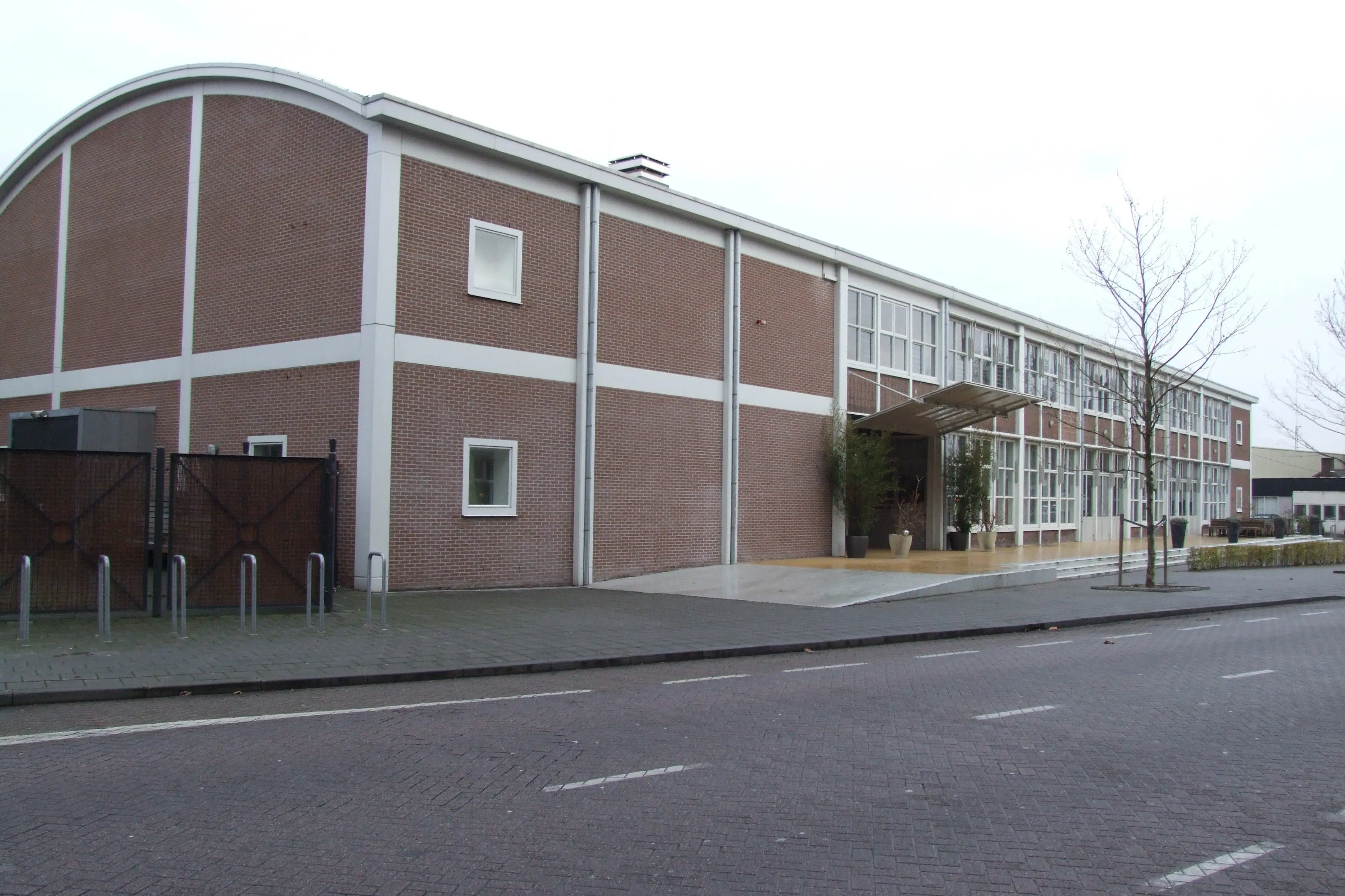 The restored old Verkade factory building of Verkadefabriek on the Boschdijkstraat, seen from the street.